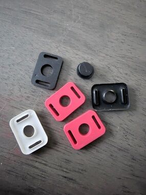 Crocs Charms accessories Strap Clips in Black, Pink & White